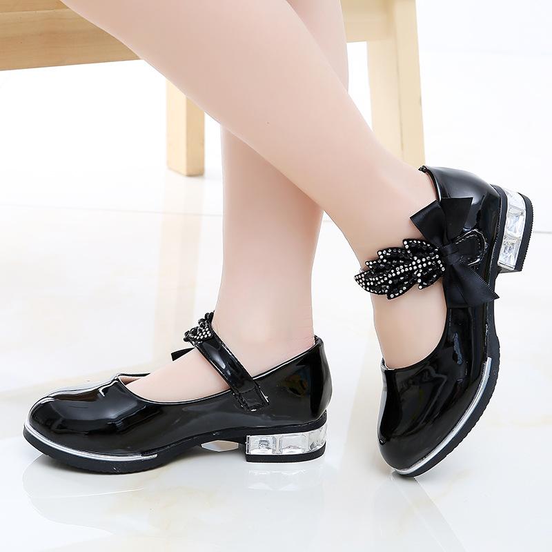 Fashion Girls Shoes Spring New Kids Leather Shoes Soft Soled Girl Princess Shoe Anti Slip Kids Casual Shoes Simple Child Shoe