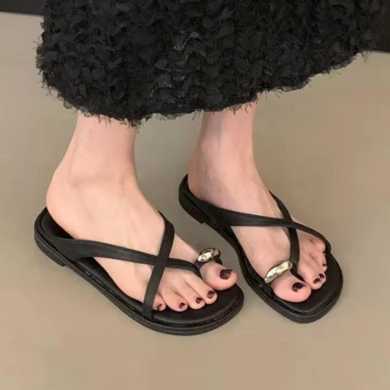 Fashion Designer Flats Women's Slippers Elegant Clip Toe Shoes 2025 Fad New Flip Flops Summer Casual Sandals Beach Zapatillas De Mujer