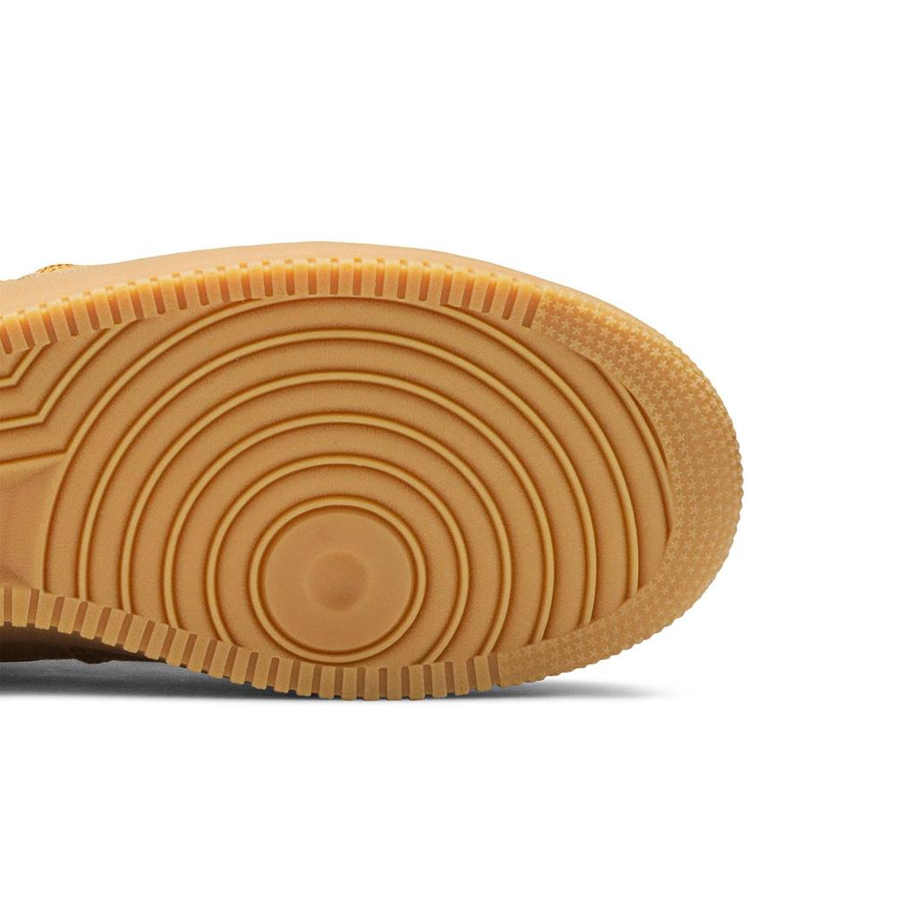 Nike Air Force 1 Low Premium 'Monarch Gum' (Unisex) Monarch / Monarch / Gum Med Brown-Black Skateboard Shoes AQ0117 800