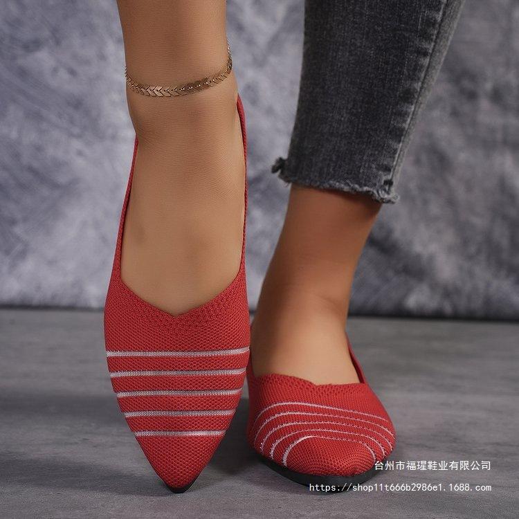 2025 spring and summer new large size flying woven shoes women's flat bottom pointed single shoes women's shallow mouth single shoes foreign trade