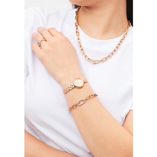 Daniel Wellington Women's DW Elan Jewelry Watch 22 RG Unitone, a sophisticated luxury timepiece with a mesh dial. A popular gift idea.