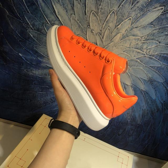 Colorful Solid Women Sneakers Shoes Casual Genuine Leather Lace -Up Sport Shoes Popular Flat Frosted Smooth Men Sneakers Flat