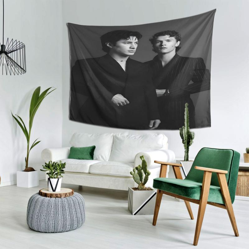 Vikama Sophisticated Duo Portrait Tapestry Minimalist Monochrome Design For Creating A Stylish And Elegant Home Decor