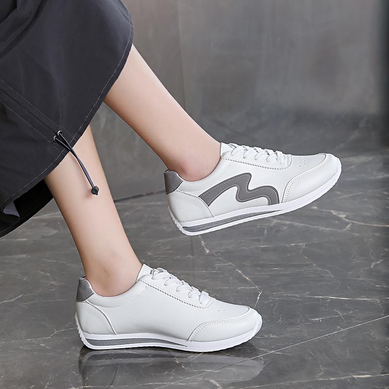 Color Blocked Fashionable Casual Shoes  New Large Size White Shoes for Women Lace Up Running Sports Platform Sneakers
