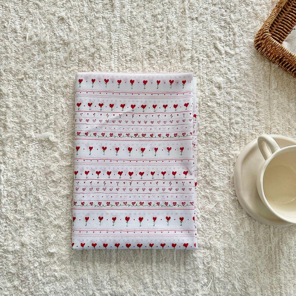 Digital Printed 100% Cotton Korean Cartoon Floral Fabric for Women's, Children's, and Adult Clothing