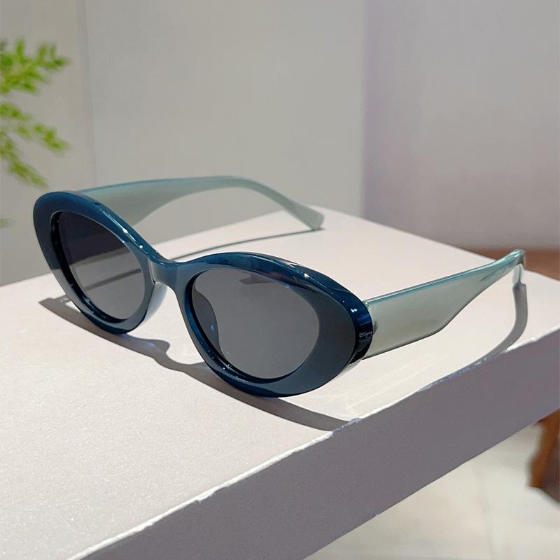 European and American style cat eye small frame trendy sunglasses small fragrant style high-end street photography thin jelly sunglasses