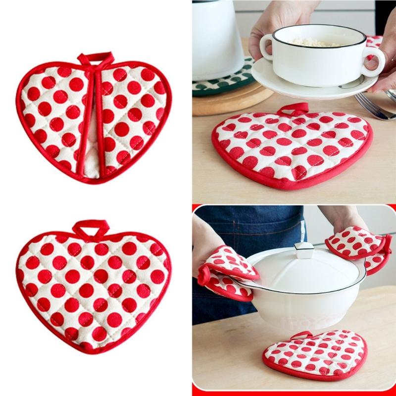 Efficient Heatproof Oven Mitts With Double Layer Protections For Safe Handling Of Hot Pan Trays And Dishes