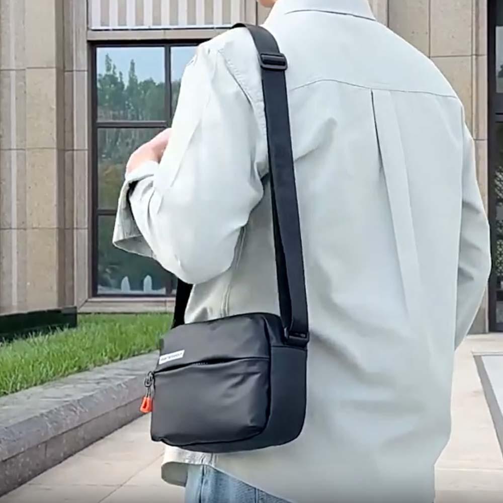 

Magnetic Button Waterproof Shoulder Bag PU Leather Outdoor Casual Pouch Men s Crossbody Bag Boys синій