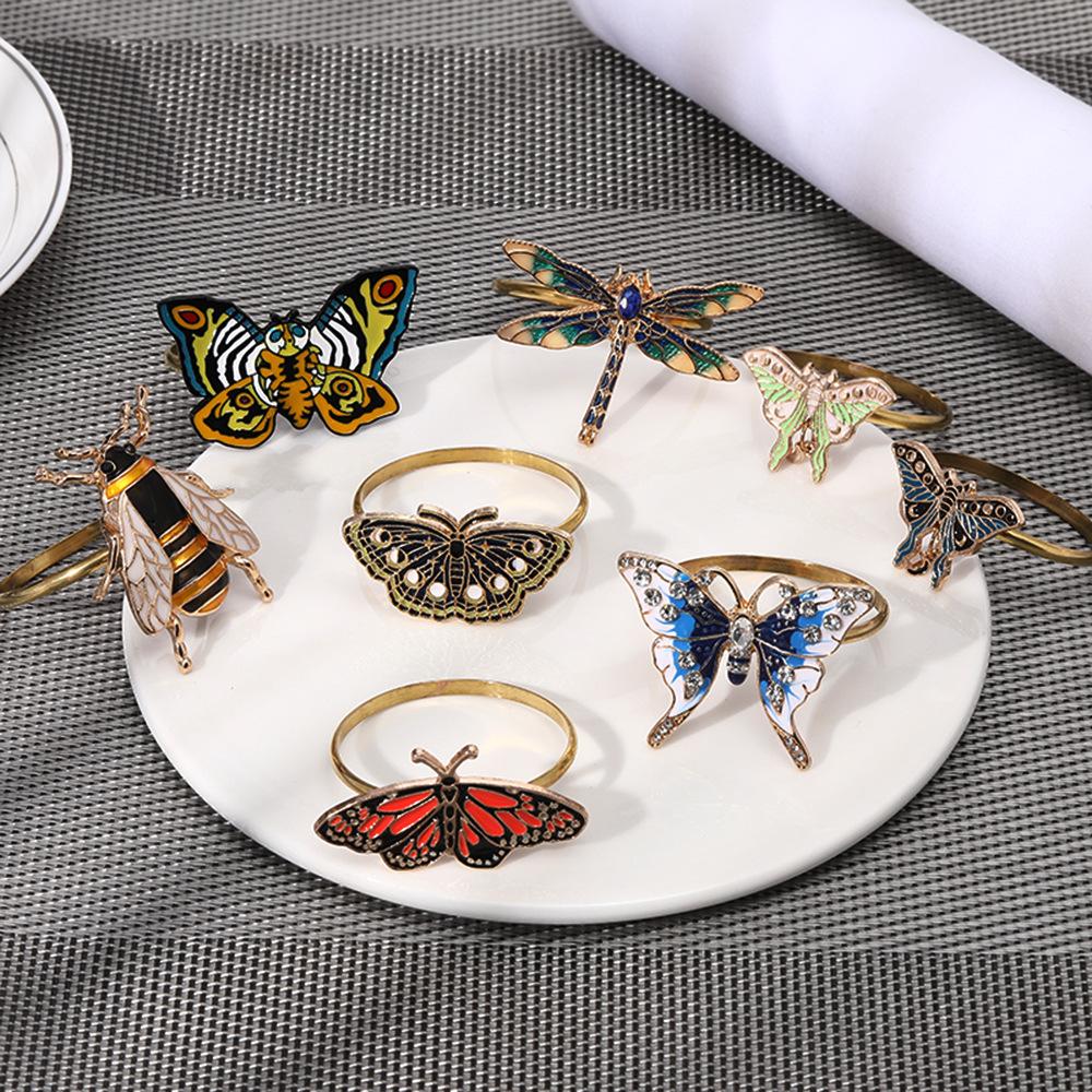 2 PCS Western Restaurant Hotel Table Decoration Napkin Buckle, Cute Butterfly Dragonfly Bee Napkin Ring, Creative Napkin Ring