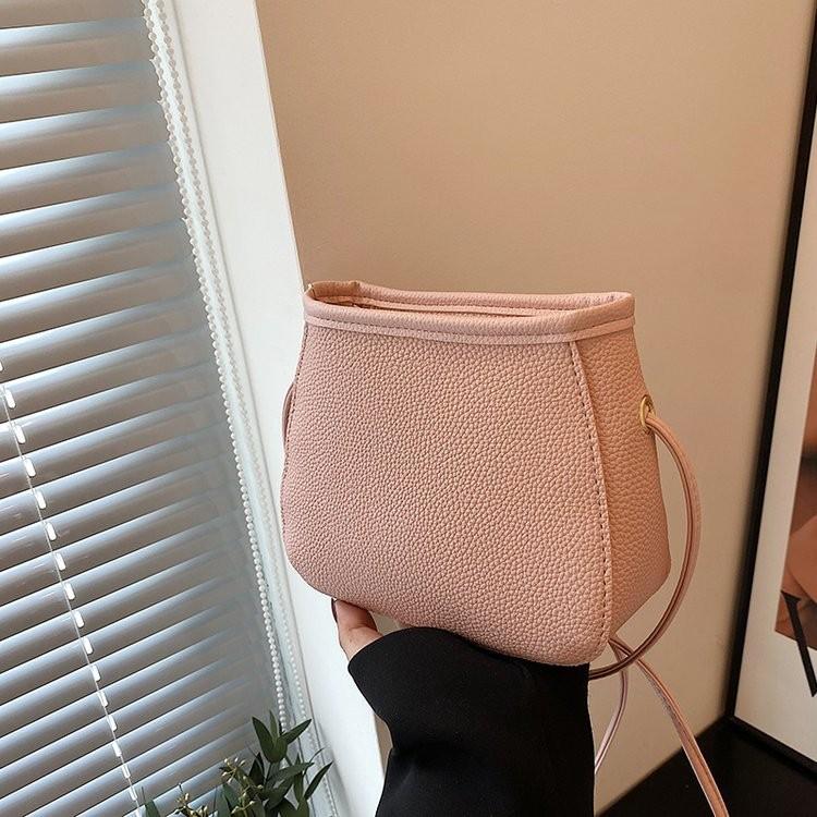Trendy Korean Style Small Shoulder Bag Fashionable Casual Bucket Bag For Daily Use розовый