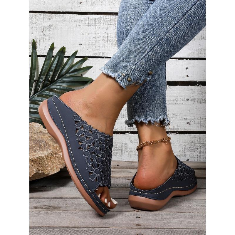 Summer New Wedge Slippers Women's 2025 Plus Size Platform Cutout Sandals