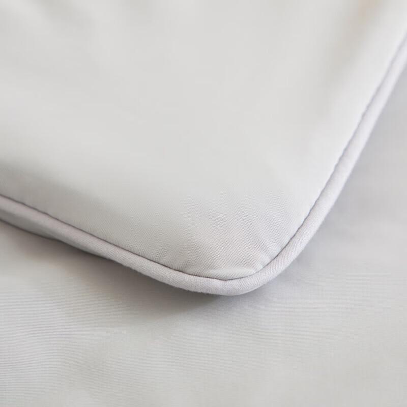 Muji Eis Bambus Seidig Kühlende Sommerdecke