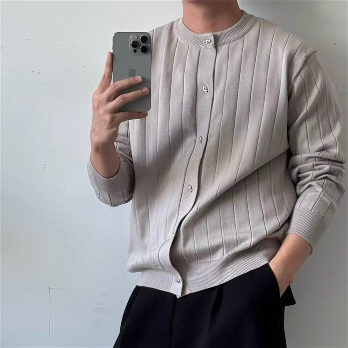 

Men s Autumn Casual Knit Cardigan - Korean Style, Simple, High-End, Round Neck, Loose Fit, Versatile Outerwear 3XL