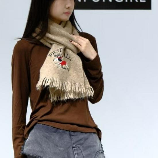 Women's High-End Knit Christmas Scarf – Thick, Warm, and Versatile for Autumn and Winter