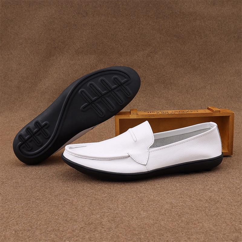 2026 Summer Casual Men s Leather Slip-on Moccasins: Soft Sole, Versatile Cowhide Shoes 44 белый