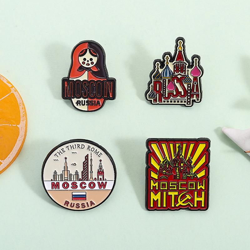 The Third Rome MOSCOW RUSSIA Eaneml Pins Saint Basil's Cathedral Suyumbike Tower Matryoshka Dolls Brooches Badge Jewelry Gifts