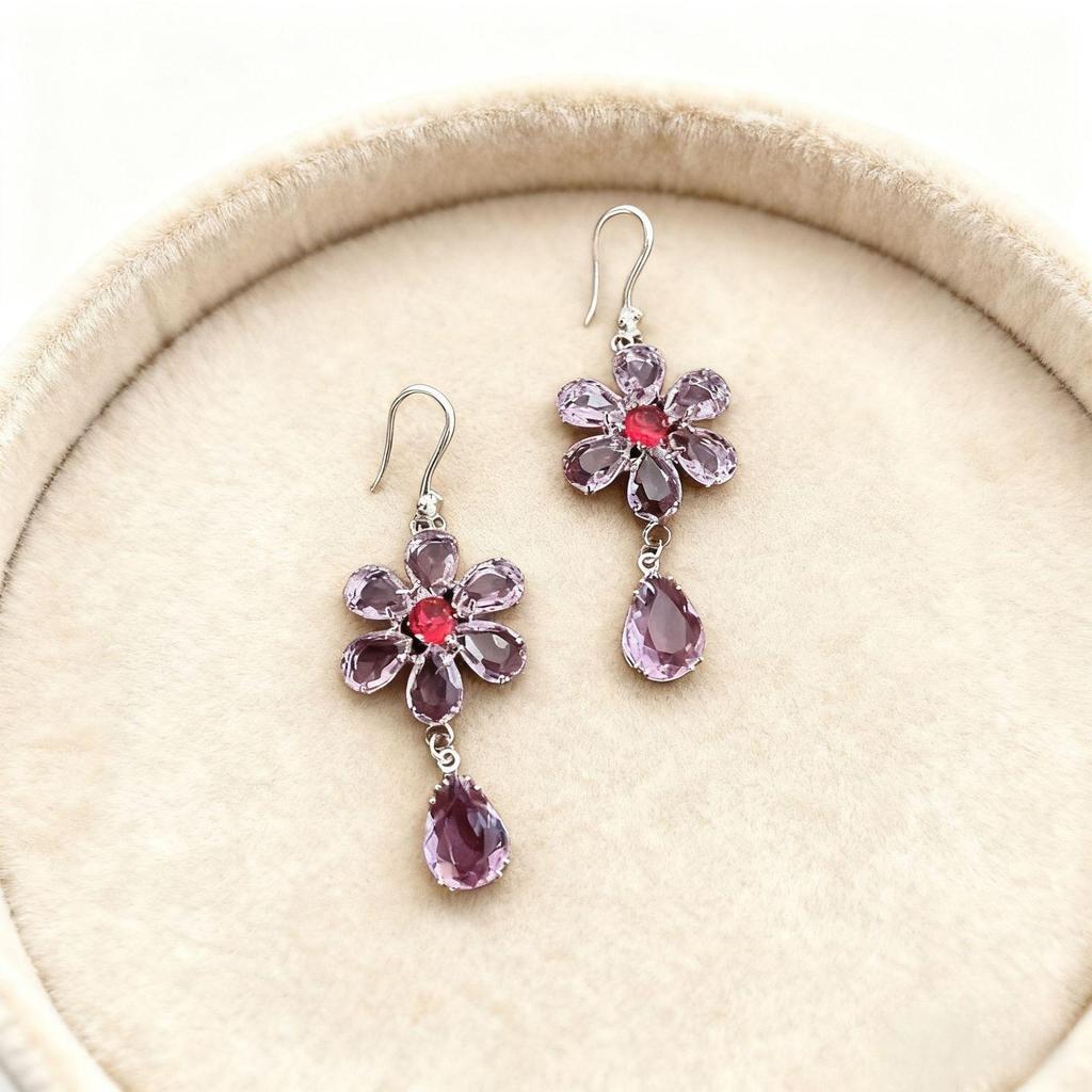Women's Exquisite Zirconia Butterfly Flower Earrings Set - Lightweight Luxury Design