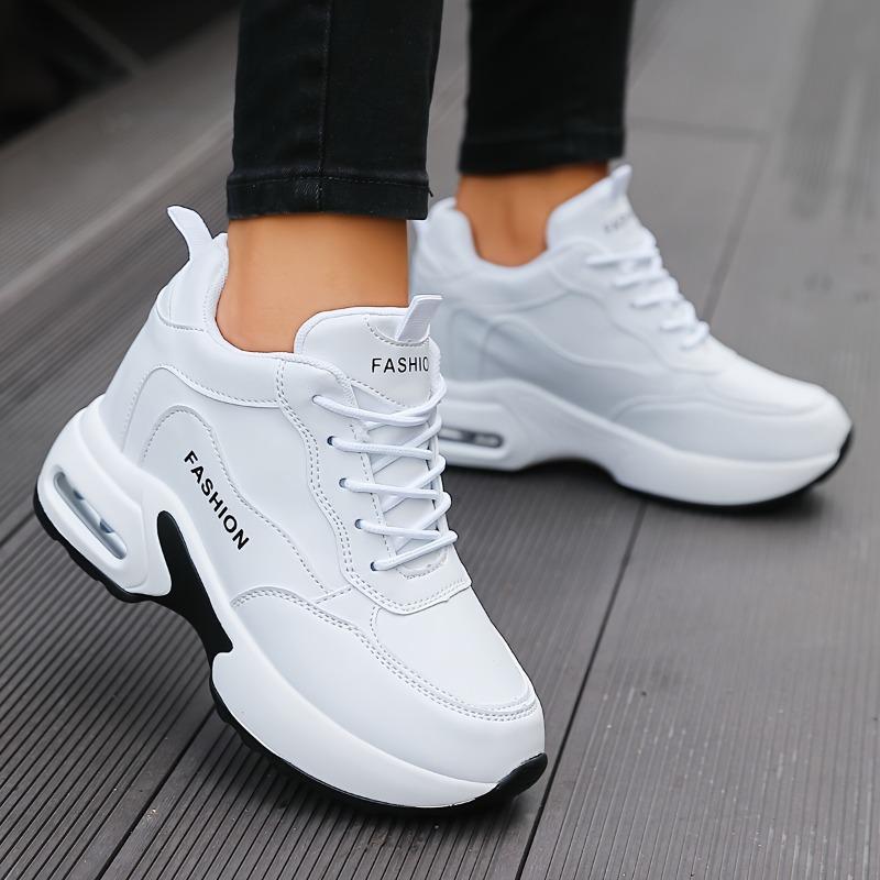 New White Leather Shoes, Height Increasing Soft Soled Women's Shoes, Fashionable and Versatile White Shoes