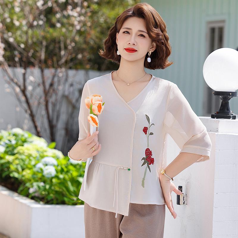 Mom s Stylish V-Neck Chinese-Style Seven-Sleeve Summer Blouse for Middle-Aged and Elderly Women XXL бежевый