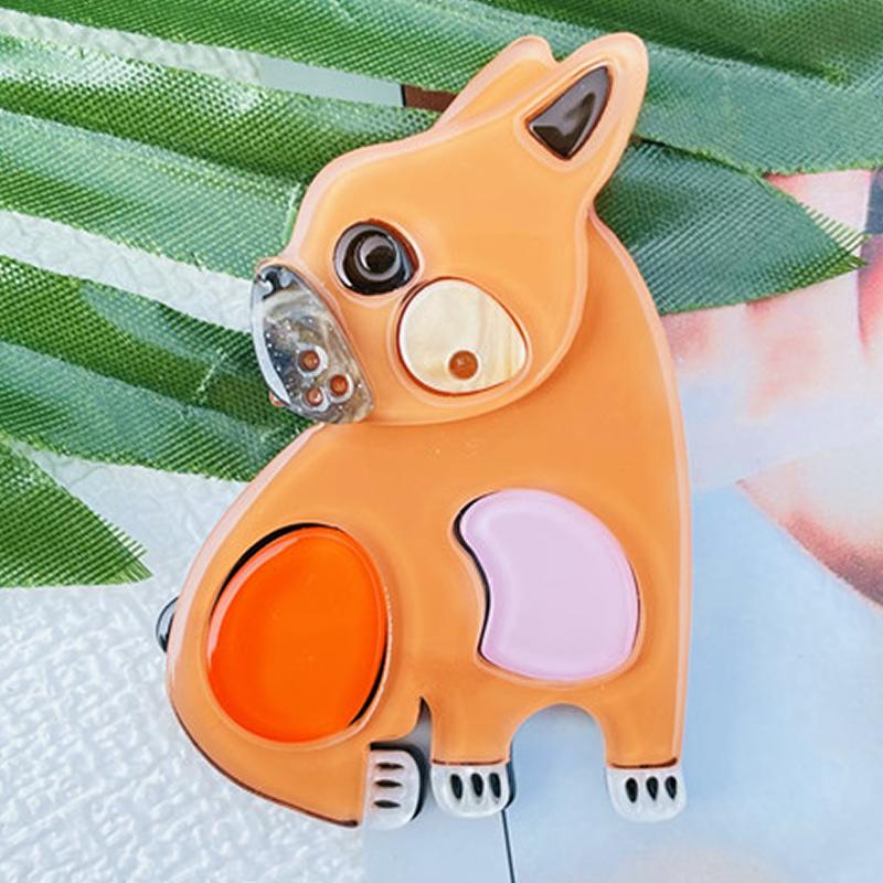 Blucome Precioso Broche Acrílico de Dibujos Animados de Perro Terrier Pekinés para Mujeres Hombres Bolso Traje Pins Regalo de Año Nuevo