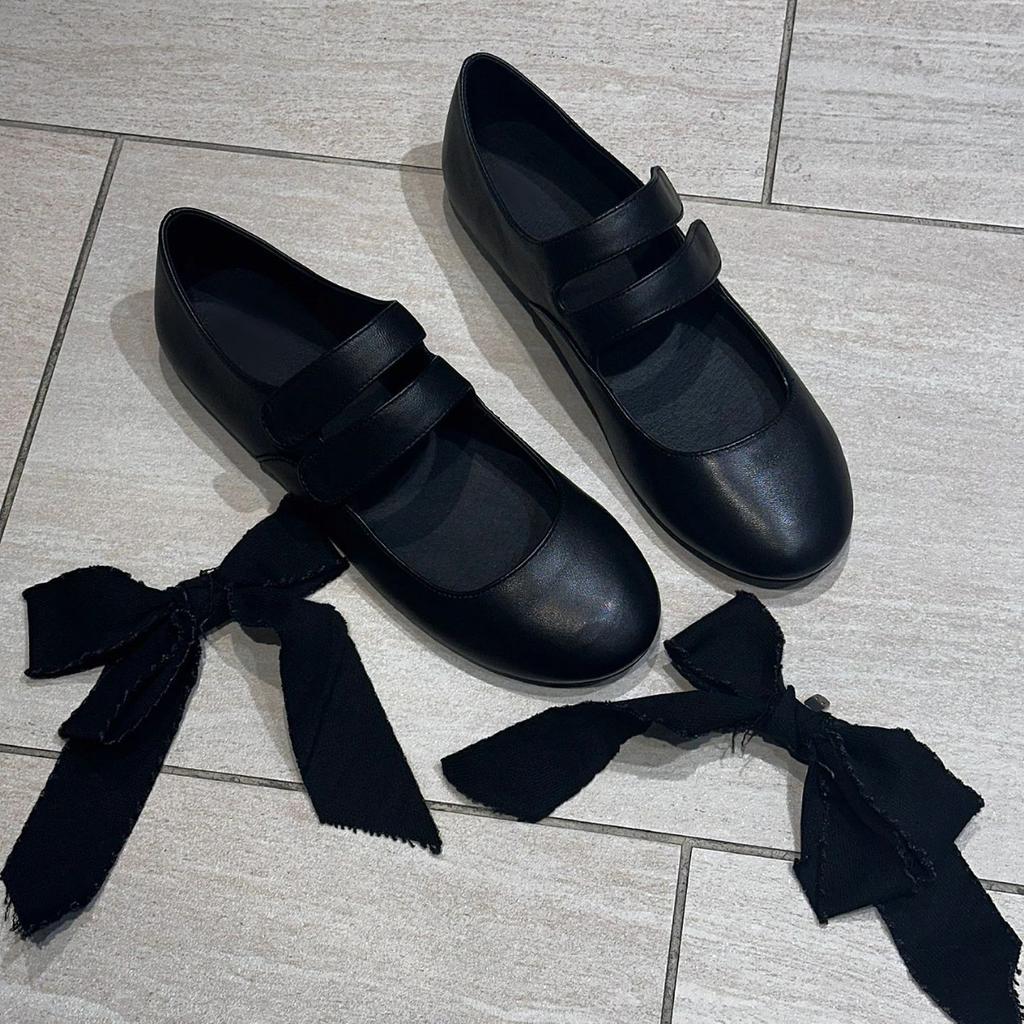 Leder Retro Nische Abnehmbarer Schleifenriemen Zwei Tragevarianten Flache Ballerinas Damenschuhe Frühling und Herbst Mary Jane Einzelne Schuhe