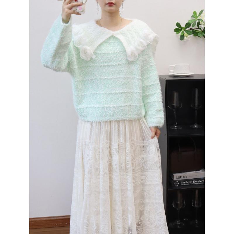 Autumn and Winter New Doll Collar Three-dimensional Flower Knitted Sweater Top Soft Waxy Loose Gentle Wind Sweater Pullover Woman