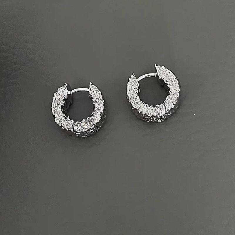 Niche Style Thread Metal Texture Cold Wind Daily Ear Clip