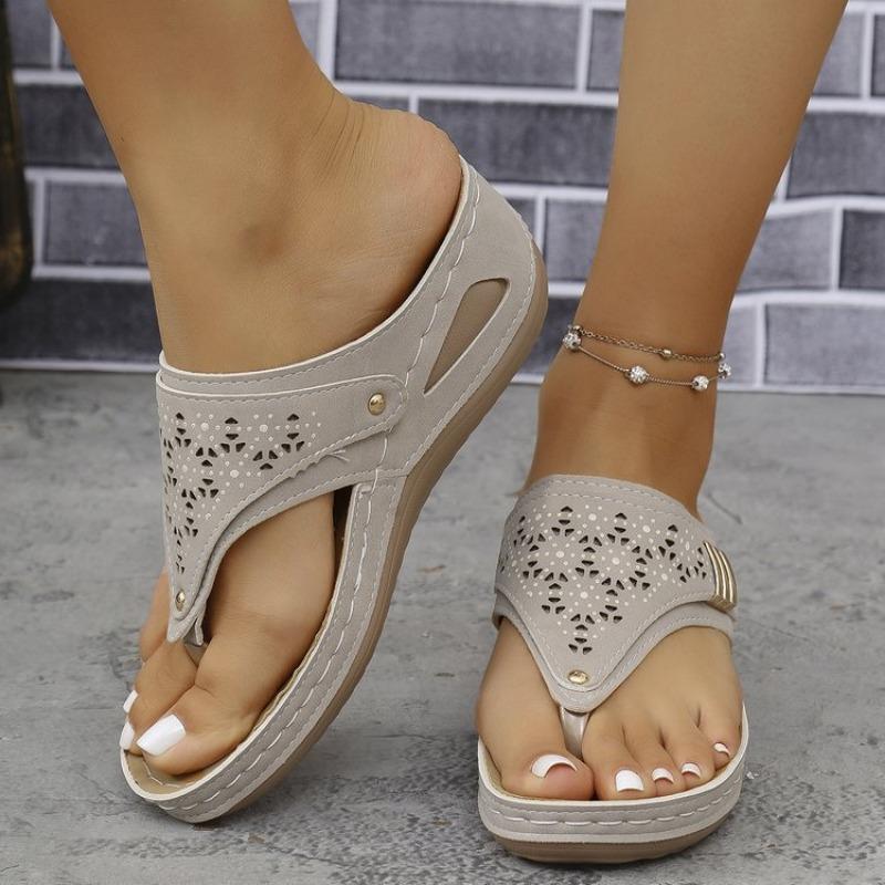 Large size solid color summer new round head thick bottom fashion hollow out wear flip-flop sandals women