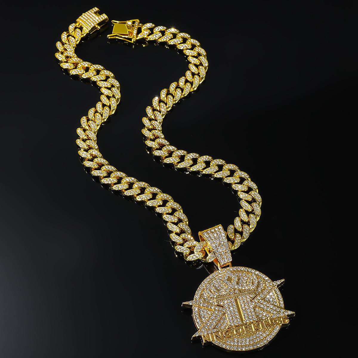 

Подвеска на кубинской цепочке с буквами KINGS и бриллиантами, аксессуары в стиле хип-хоп