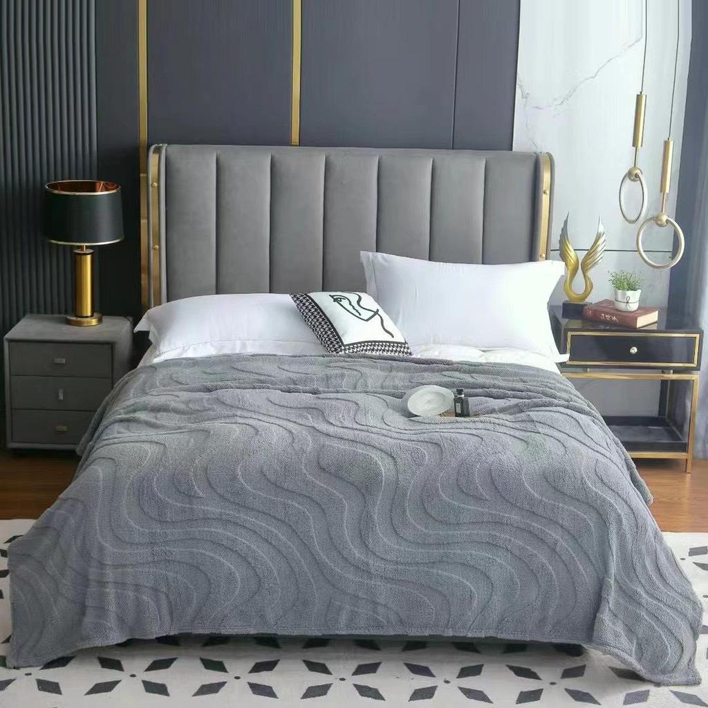 Multi-Functional Plush Jacquard Coral Fleece Blanket - Solid Color, Customizable for Office or Home Use