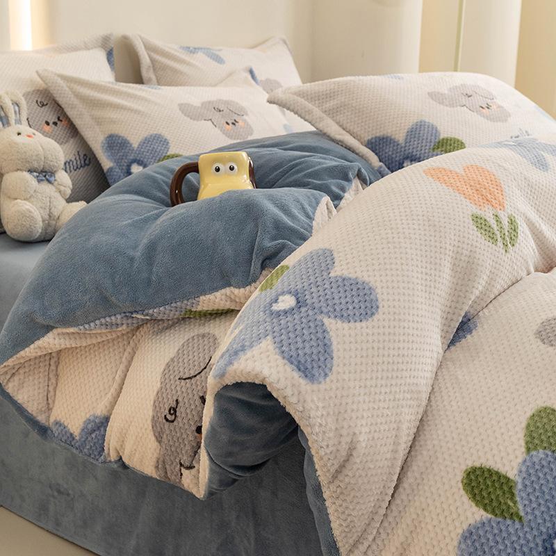 

Комплект из четырех предметов из молочного флиса, флисовый утолщенный двухсторонний флисовый фланель кораллового цвета, антистатический чехол для пододеяльника 2.0m bed