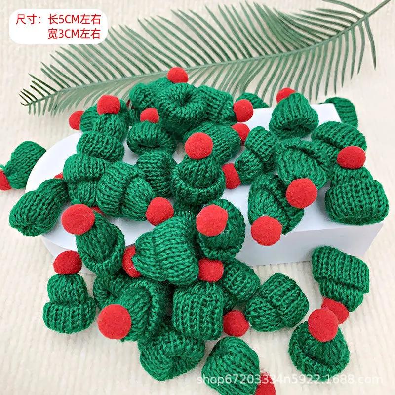 2025 Christmas Mini Knitted Doll Scarf  Hat Polyester Hair Ball Decorative Toy Accessories Strap Pet Scarf