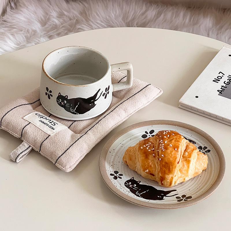 Retro Cute Cat Ceramic Mug Saucer Japanese Creative Coarse Pottery Coffee Cup Ins Home Couple Breakfast Milk Cups