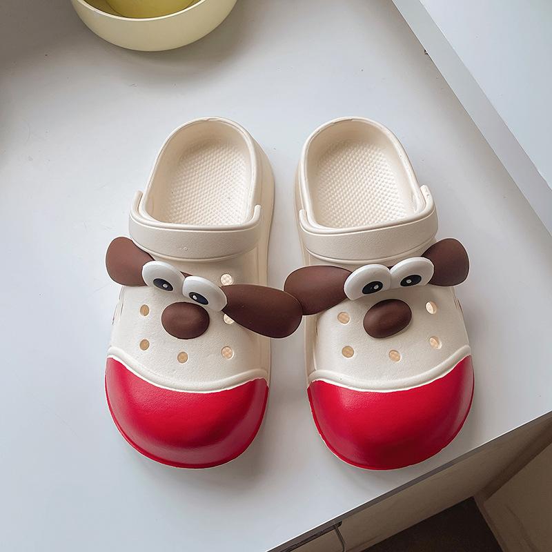 Baotou cool slippers women's new seaside beach women's shoes trendy ins cartoon cute eva hole shoes women