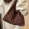 Autumn and Winter Retro Bag Underarm Bag Single-shoulder Bag Large-capacity Tote Bag