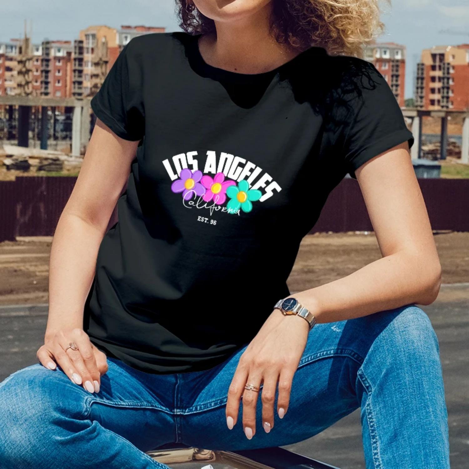 

SummerWomensShortSleeve CottonTShirt Los AngelesFlower Print forOutdoorSummer Travels Young Womenwith a TrendyCity inspiredStyle S чёрный