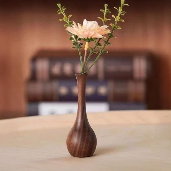 Mini Wooden Vase for Natural Walnut Vintage Small Decorative Aromatherapy Diffuser Dried Flowers Vase for Desk