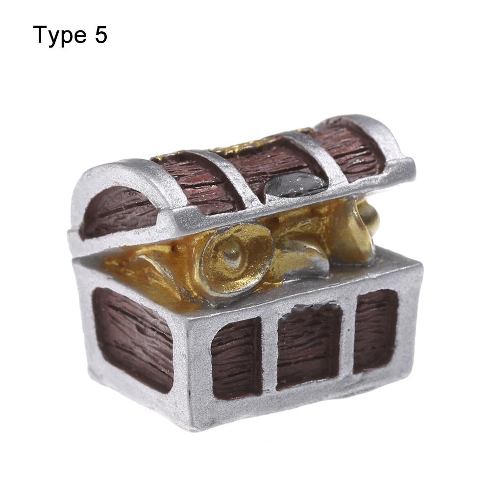 1Pc Miniature Cashbox Pirate Adventure Game Doll House Ornament Treasure Chest Figurine Micro Landscape Creative Jewelry Box Hot