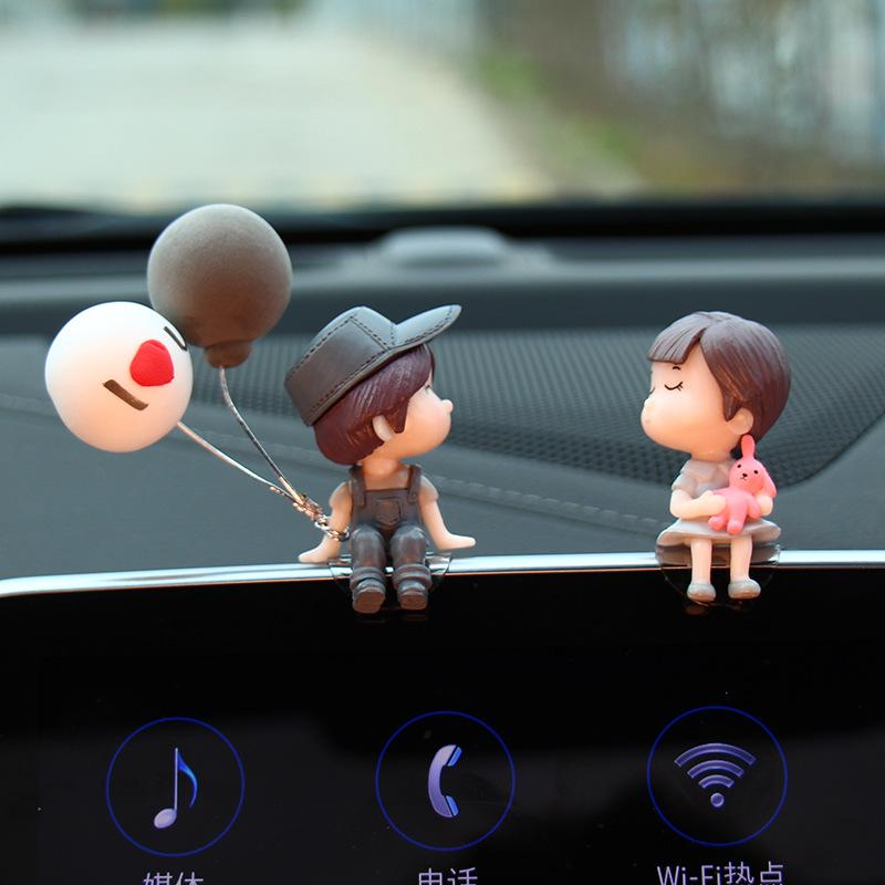 Car Decoration Cute Cartoon Couples Action Figure Figurines Balloon Ornament Auto Interior Dashboard Accessories for Girls