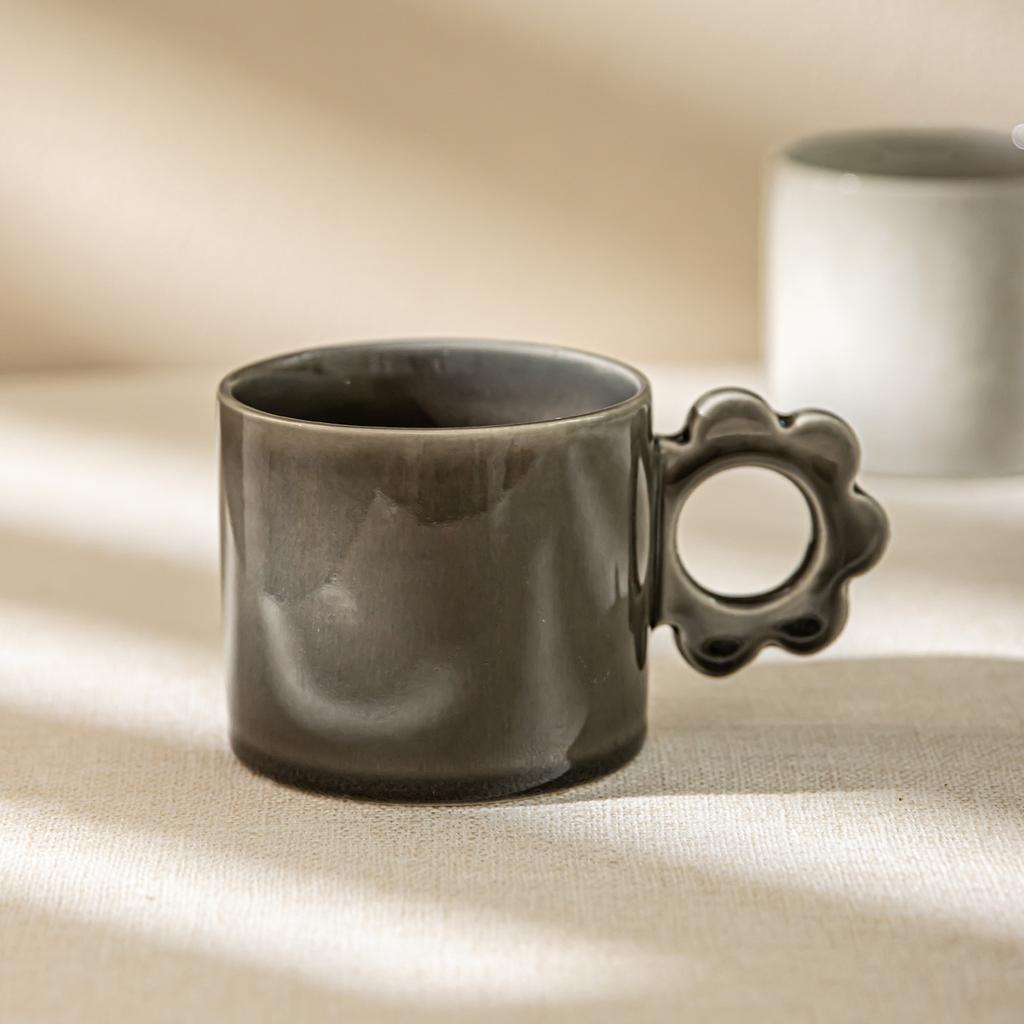 ins wind flower handle ceramic cup mug mug household coffee cup milk cup high value tea cup