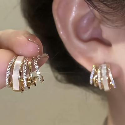 Elegant Glitter Hoop Earrings for Women Vintage Geometric C-shaped Drop Earring Party Wedding Jewelry Gifts