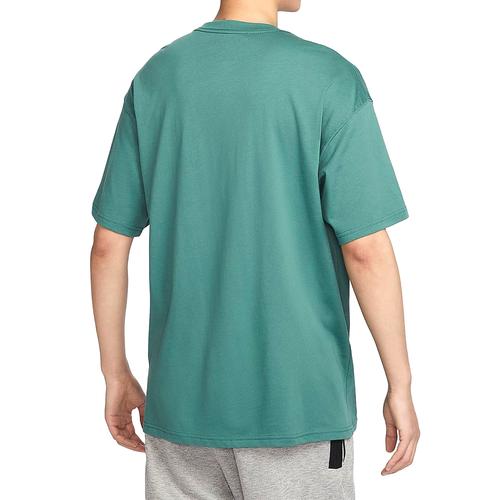 Nike Men's Green Short-Sleeve T-Shirt for Fitness and Outdoor Training