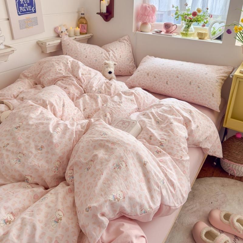 Soft Cartoon Print Bedding Set Cute Quilt Cover And Sheet For Student Dormitory Comfortable Four Piece Or Three Piece Set