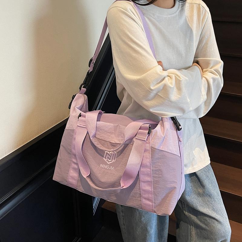 Reisetasche mit großem Fassungsvermögen, mehrfarbige Nähte, Fitnesstasche, Trocken- und Nassfach, Trainingstasche, Gepäcktasche