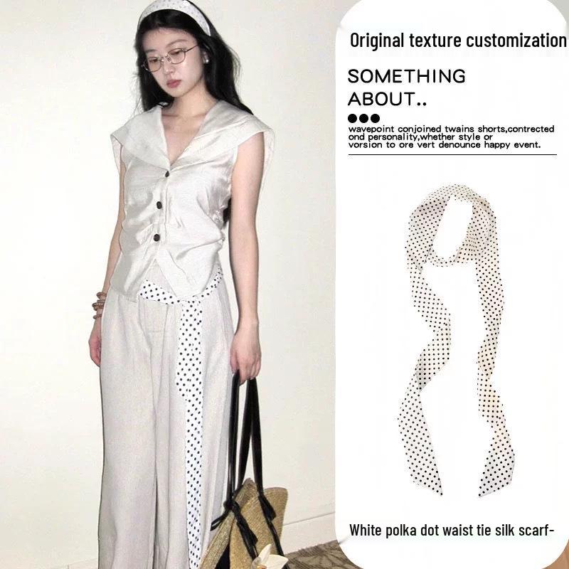 

Элегантный шелковый шарф в черно-белую полоску: Ретро, Универсальный аксессуар