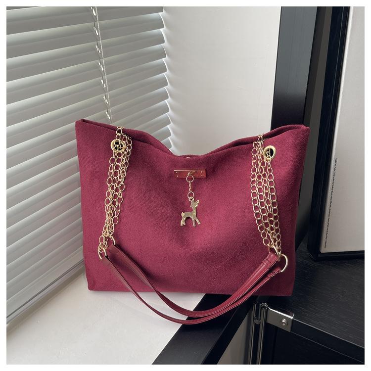 

Spring New Vintage Commuter Top Handle Bag Comfortable and Versatile Texture Shoulder Bag Women Stylish Ins Underarm Storage Bag