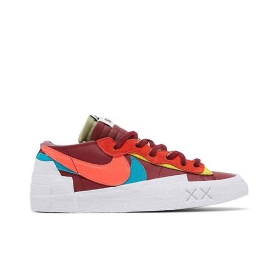 Nike KAWS x sacai x Blazer Low 'Team Red' DM7901-600 Buty Męskie