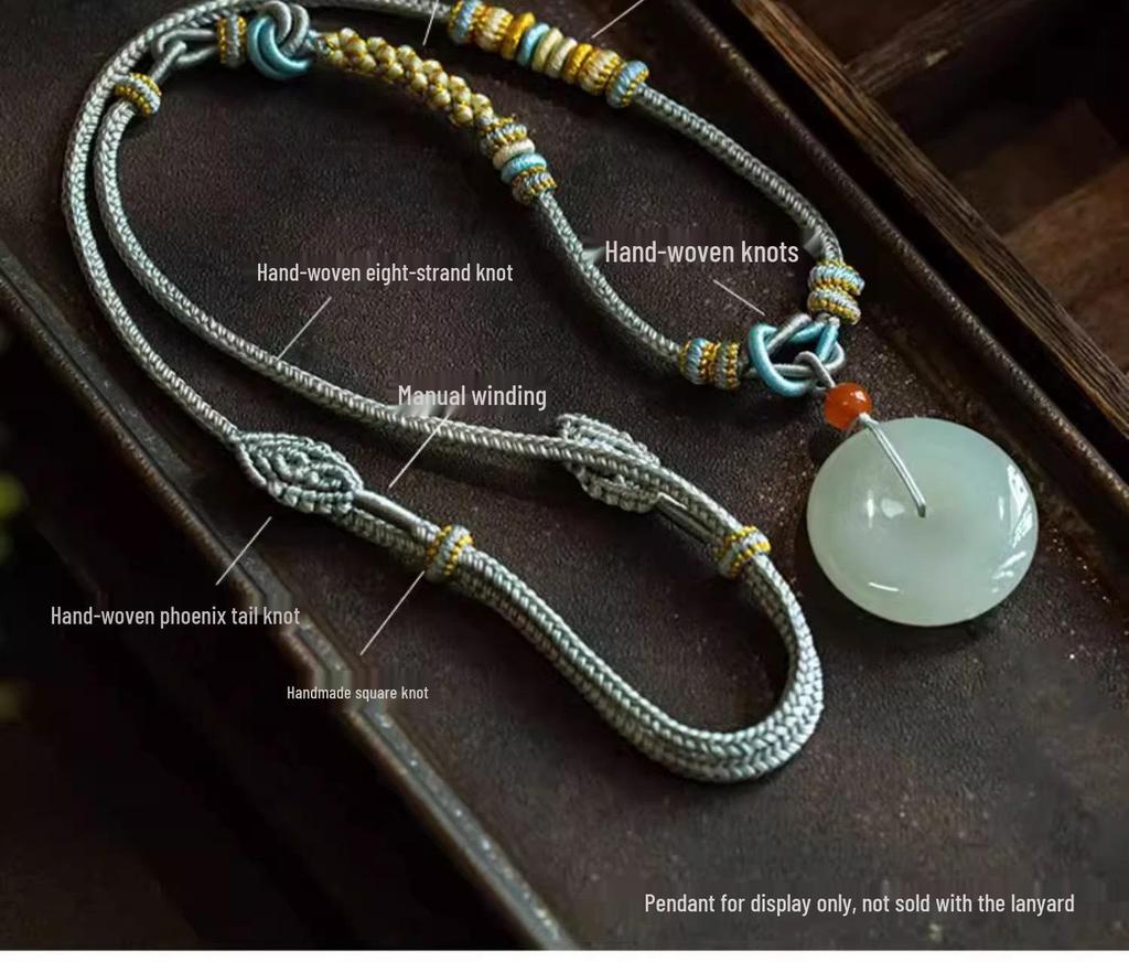 Ręcznie wykonany naszyjnik z wisiorkiem z jadeitu z klamrą Pokoju na sznurku w kolorze kwiatu brzoskwini