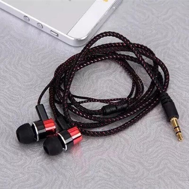 Wired In-Ear Earphones Stereo Bass Sound Noise Cancelling Headphones with Mic for Sports Gaming Commute