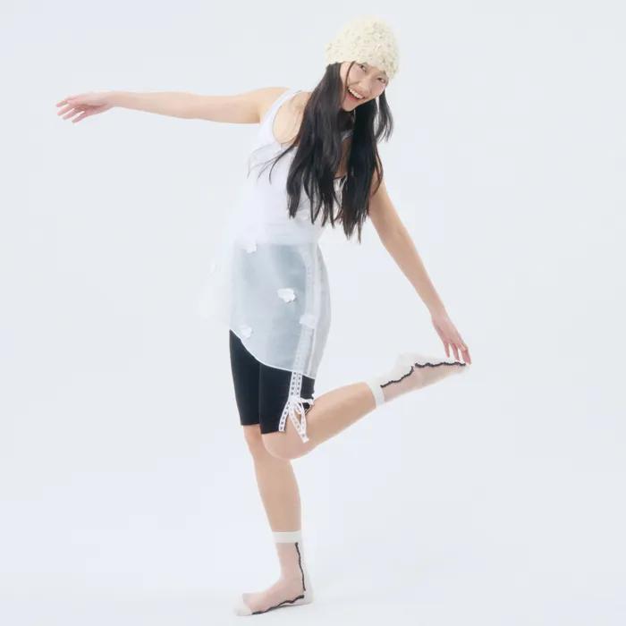 Slit lace socks ivory